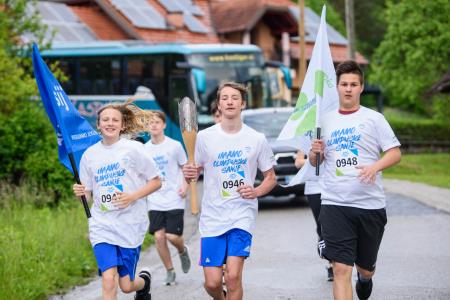 FOTO  Slovenske olimpijske sanje ponesli širom naše občine 40